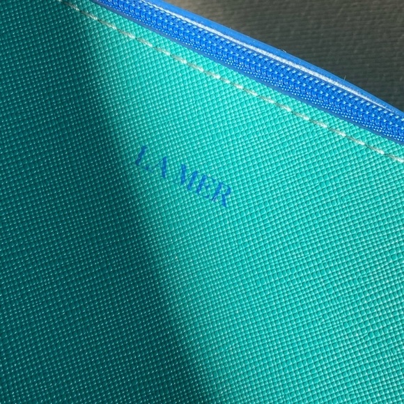Gorgeous La Mer makeup bag - Picture 9 of 12